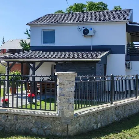 Zafir Vendeghaz *